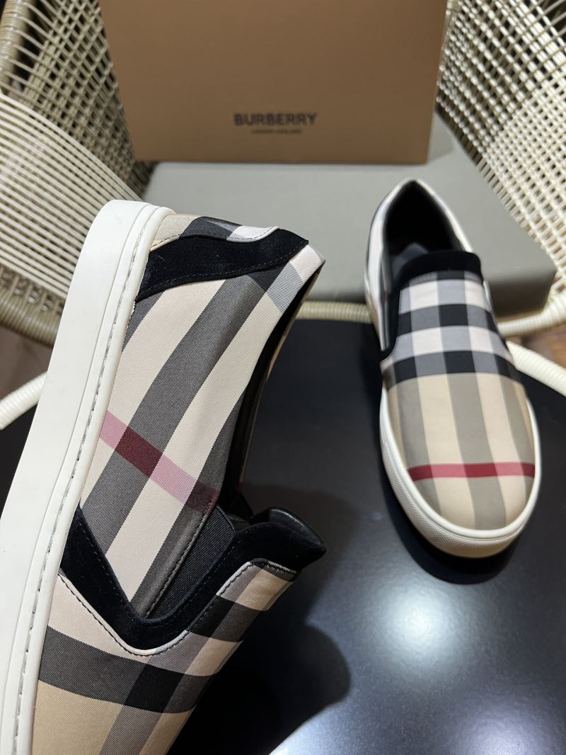 Burberry Low Shoes